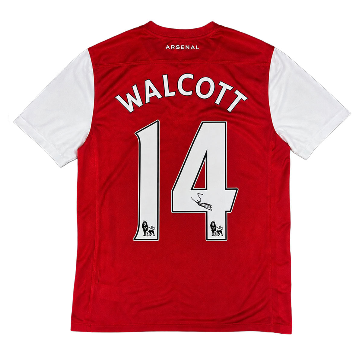 Theo Walcott Signed Arsenal 2010/2011 Home Shirt
